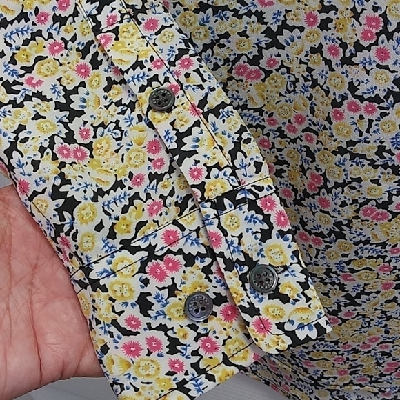 Equipment Femme Signature Silk Blouse - Picture 6 of 12